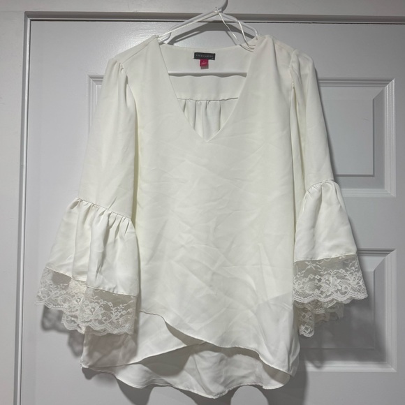 Vince Camuto White Asymmetrical Ruffled Blouse - Picture 1 of 7